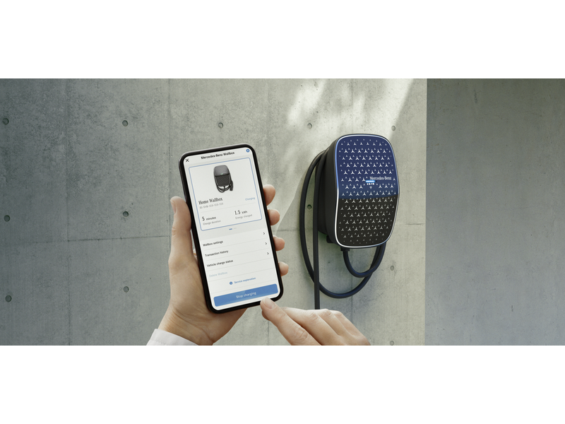 Mercedes-Benz Wallbox ECE, mit fest verbundenem Ladekabel, (u.a. S-Klasse/ smart/ GLC), schwarz, A0009063412