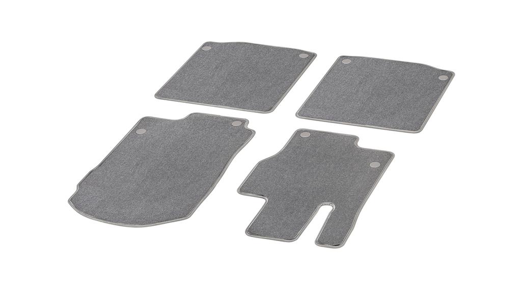 Tappetini in velluto CLASSIC, set, 4 pezzi, X167 Maybach, GLS, grigio argento perlato, A16768099097R62 Tappetini in velluto CLASSIC, set, 4 pezzi, X167 Maybach, GLS, grigio argento perlato, A16768099097R62