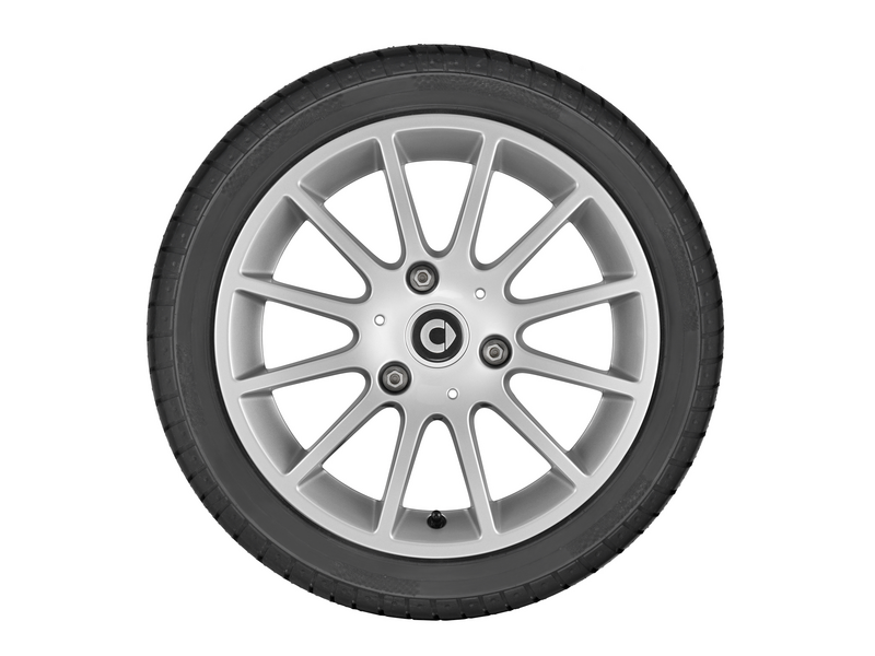 12-spoke alloy wheel, Design 1, 38.1 cm (15-inch), smart, 175/55 R15/, titanium silver, A4514011400CA4L