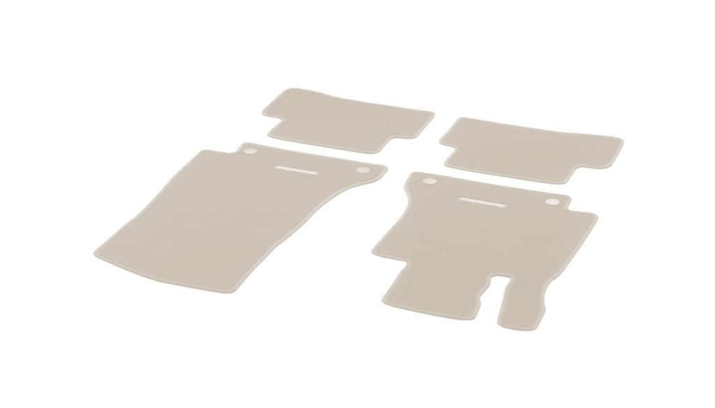 Tappetini in velluto CLASSIC, set da 4 pezzi, Classe C, beige seta, A20568004048T67 Tappetini in velluto CLASSIC, set da 4 pezzi, Classe C, beige seta, A20568004048T67