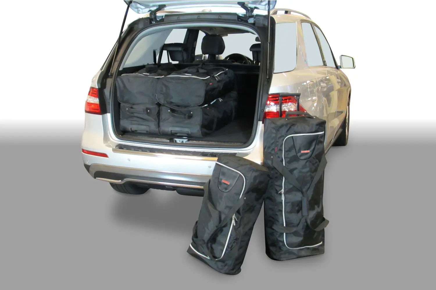Reistassenset geschikt voor Mercedes-Benz ML - M-Klasse (W166) 2011-2019 - Zwart, CB-M20601S Reistassenset geschikt voor Mercedes-Benz ML - M-Klasse (W166) 2011-2019 - Zwart, CB-M20601S