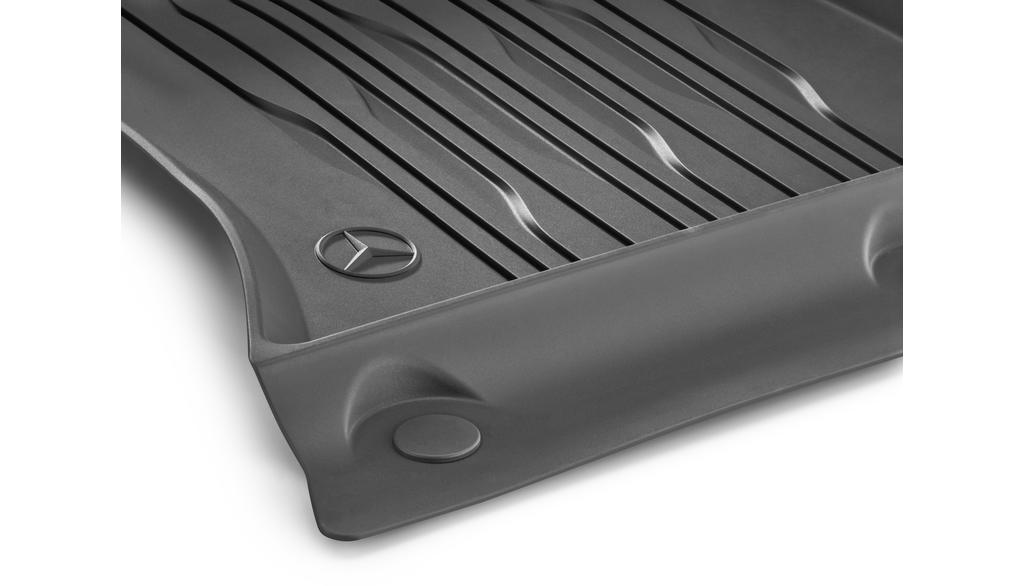Dynamic Lines all-weather mats, driver/passenger mat, 2-piece, E-Class, space gray, A21468069037R01
