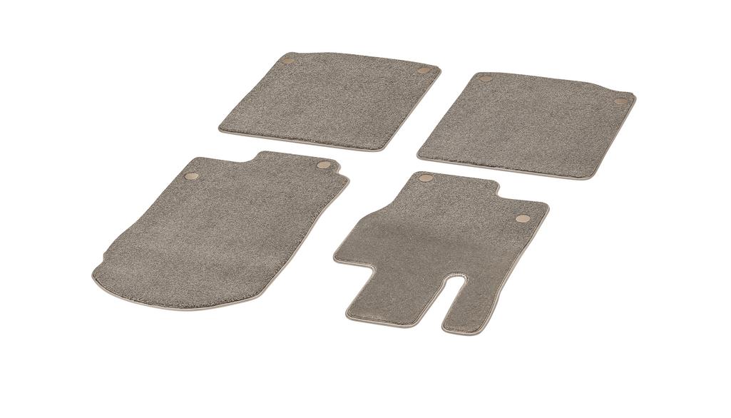 Tappetini in velluto EXCLUSIVE, set, 4 pezzi, X167 Maybach, GLS, beige macchiato, A16768008078V00 Tappetini in velluto EXCLUSIVE, set, 4 pezzi, X167 Maybach, GLS, beige macchiato, A16768008078V00