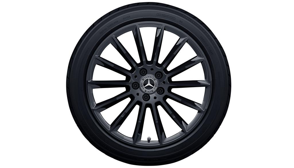 AMG Vielspeichen-Rad, 48,3 cm (19 Zoll), GLA, 235/45 R19/, schwarz, A15640128007X43