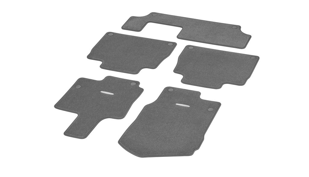 Tappetini in velluto CLASSIC, set, 5 pezzi, con terza fila di sedili, GLE, grigio magma, A16768004047P92 Tappetini in velluto CLASSIC, set, 5 pezzi, con terza fila di sedili, GLE, grigio magma, A16768004047P92