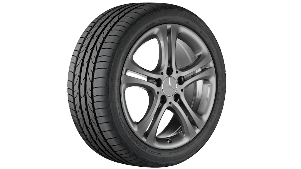 Cerchio a 5 doppie razze, 43,2 cm (17 pollici), Classe C/ Classe B/ Classe A, 225/45 R17/, tremolit-metallico, A24640110027X28 Cerchio a 5 doppie razze, 43,2 cm (17 pollici), Classe C/ Classe B/ Classe A, 225/45 R17/, tremolit-metallico, A24640110027X28