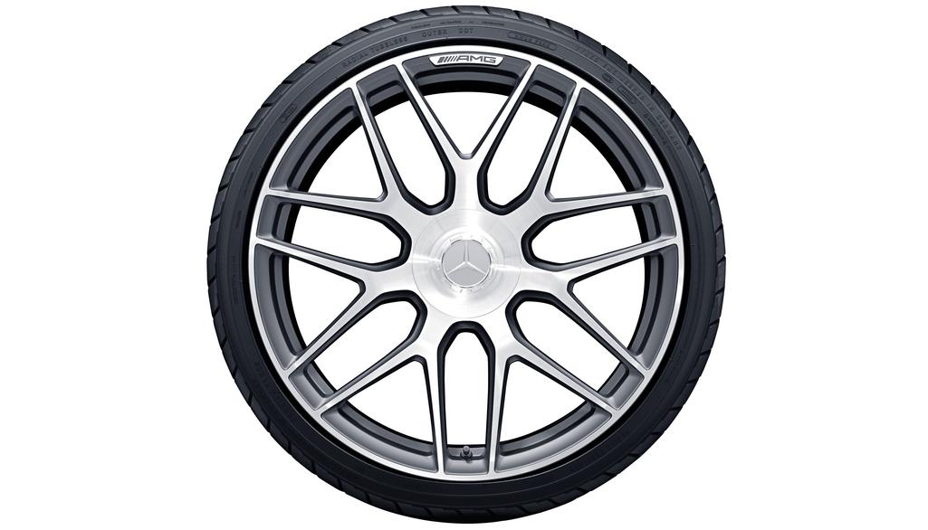 Cerchio forgiato AMG a razze incrociate, 53,3 cm (21 pollici), lucido, AMG GT, 275/35 R21/, grigio titanio, A29040108007X21 Cerchio forgiato AMG a razze incrociate, 53,3 cm (21 pollici), lucido, AMG GT, 275/35 R21/, grigio titanio, A29040108007X21