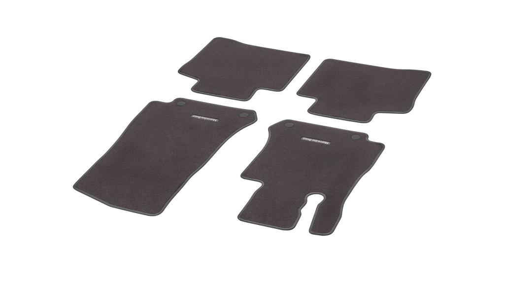 Tappetini in velluto CLASSIC, set da 4 pezzi, GLC, marrone espresso, A25368096048T85 Tappetini in velluto CLASSIC, set da 4 pezzi, GLC, marrone espresso, A25368096048T85