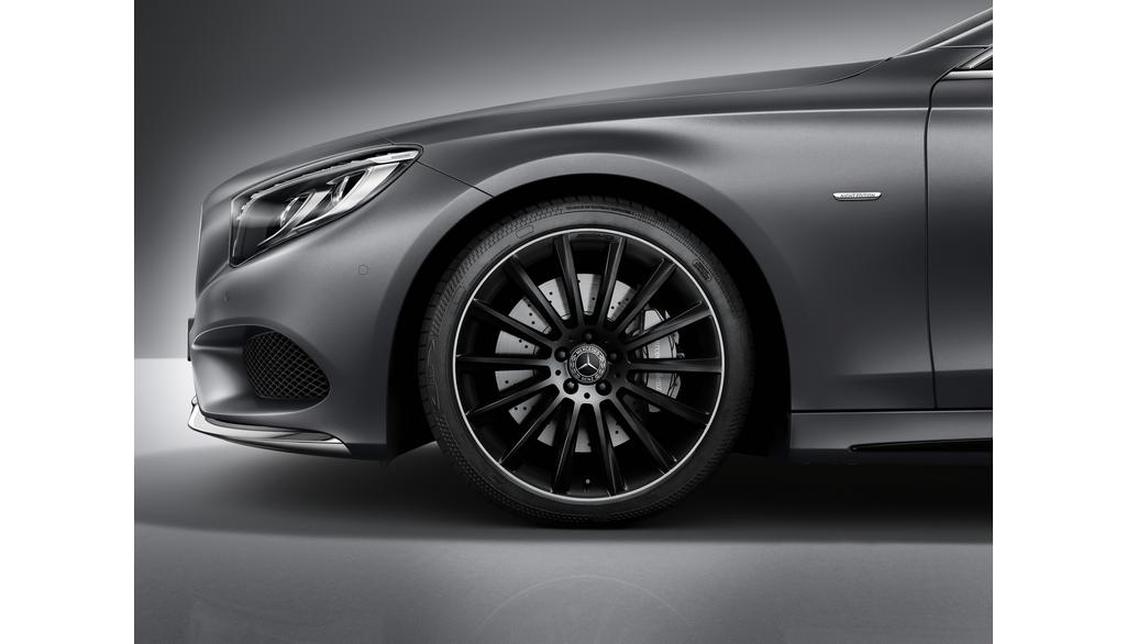 AMG multi-spoke wheel, 50.8 cm (20 inch), high-sheen rim flange, S-Class, 275/35 R20/, black, A22240105007X72 AMG multi-spoke wheel, 50.8 cm (20 inch), high-sheen rim flange, S-Class, 275/35 R20/, black, A22240105007X72