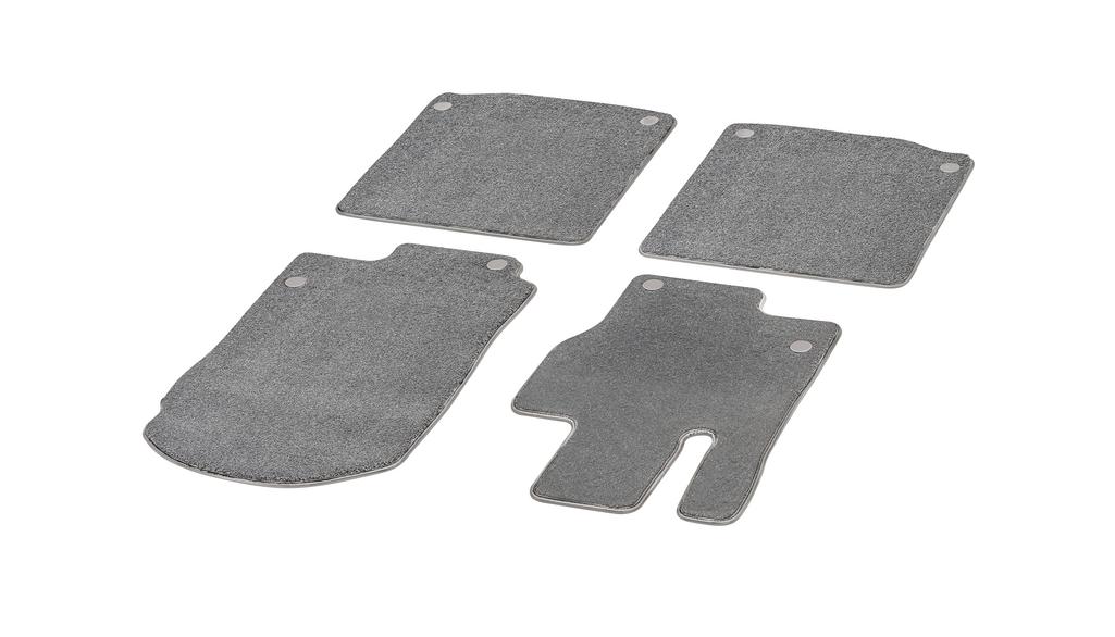 Tappetini in velluto EXCLUSIVE, set, 4 pezzi, X167 Maybach, GLS, grigio argento perlato, A16768008077Q87 Tappetini in velluto EXCLUSIVE, set, 4 pezzi, X167 Maybach, GLS, grigio argento perlato, A16768008077Q87