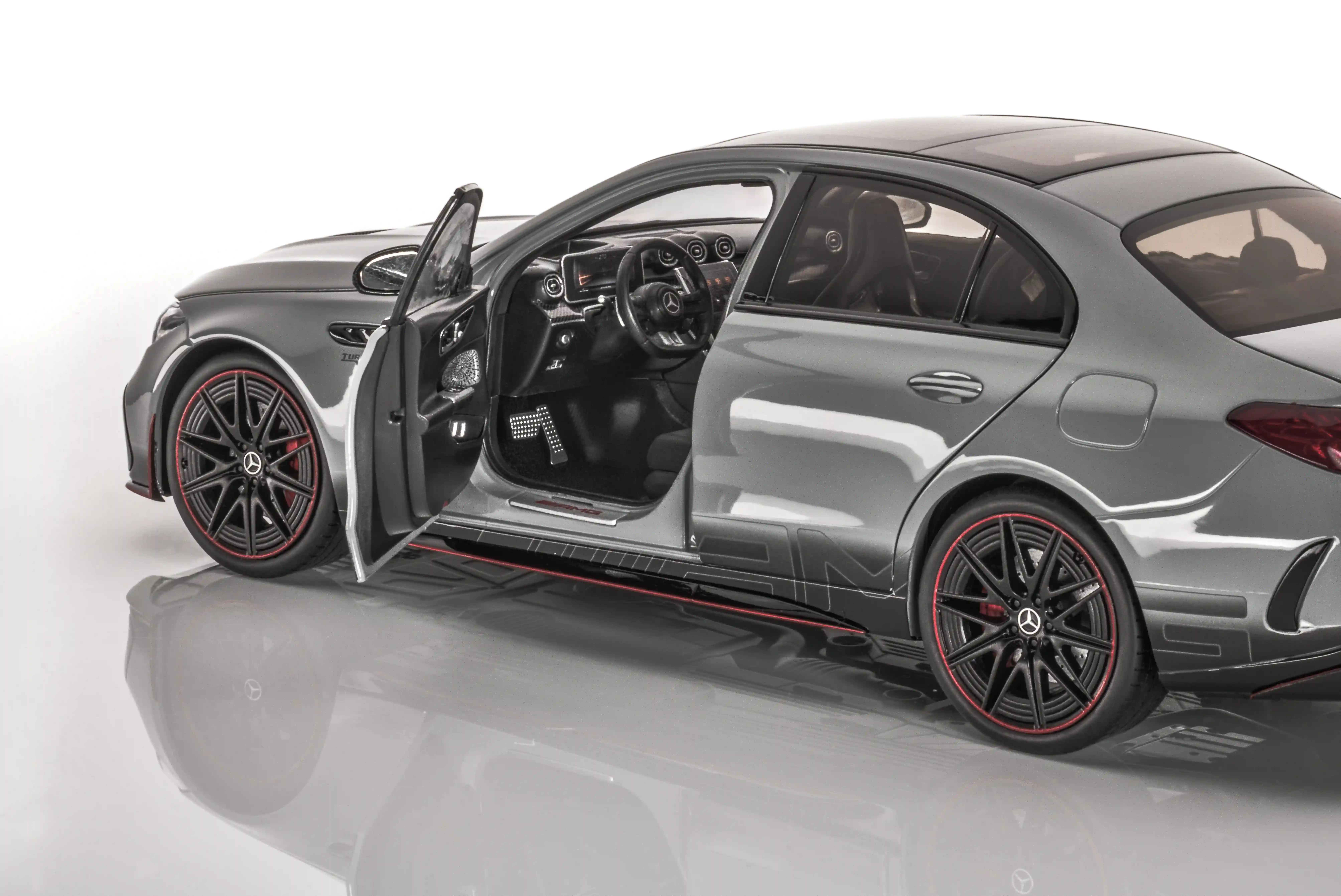 Modellauto: Mercedes-AMG C 63, W206, alpingrau, NZG, 1:18, B66961524