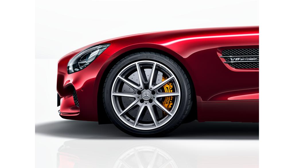 Cerchio forgiato AMG a 10 razze, 48,3 cm (19 pollici), AMG GT, 265/35 R19/, grigio titanio, A19040100007756 Cerchio forgiato AMG a 10 razze, 48,3 cm (19 pollici), AMG GT, 265/35 R19/, grigio titanio, A19040100007756