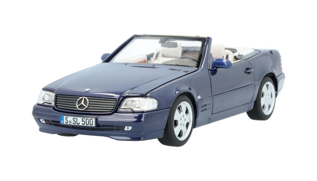 Modellino di automobile: SL 500 R129 (1998-2001), azzurro, B66040657 Modellino di automobile: SL 500 R129 (1998-2001), azzurro, B66040657