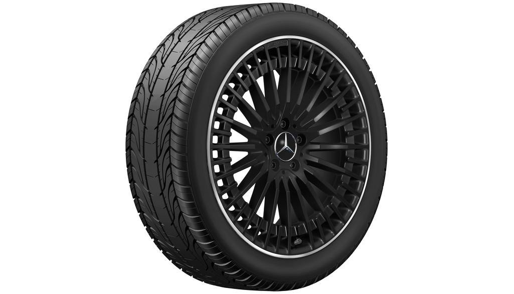 Cerchio multirazze AMG, 50,8 cm (20 pollici), flangia del cerchio ad alta lucentezza, EQA, 255/45 R20/, nero, A24340106007X72 Cerchio multirazze AMG, 50,8 cm (20 pollici), flangia del cerchio ad alta lucentezza, EQA, 255/45 R20/, nero, A24340106007X72