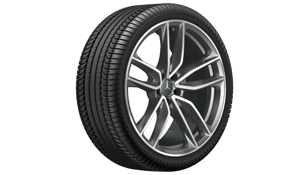 AMG 5-dubbelspaaks velg, GLC, Pirelli, Scorpion Winter MO1, 295/35 R21/107V, Winter, Q440301711300 AMG 5-dubbelspaaks velg, GLC, Pirelli, Scorpion Winter MO1, 295/35 R21/107V, Winter, Q440301711300