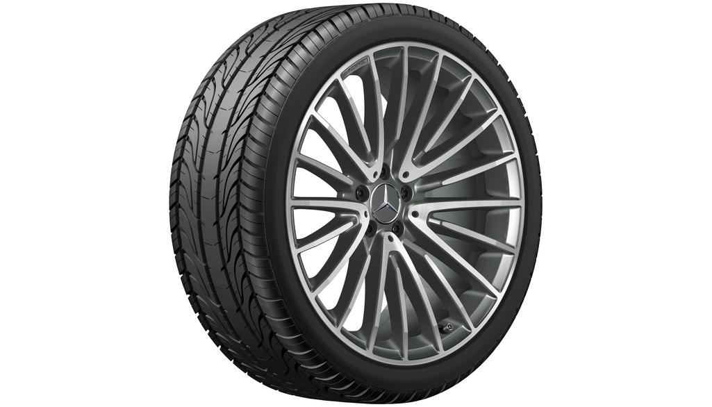Cerchio multirazze AMG, 53,3 cm (21 pollici), lucido, GLC, 295/35 R21/, grigio titanio, A25340160007X21 Cerchio multirazze AMG, 53,3 cm (21 pollici), lucido, GLC, 295/35 R21/, grigio titanio, A25340160007X21
