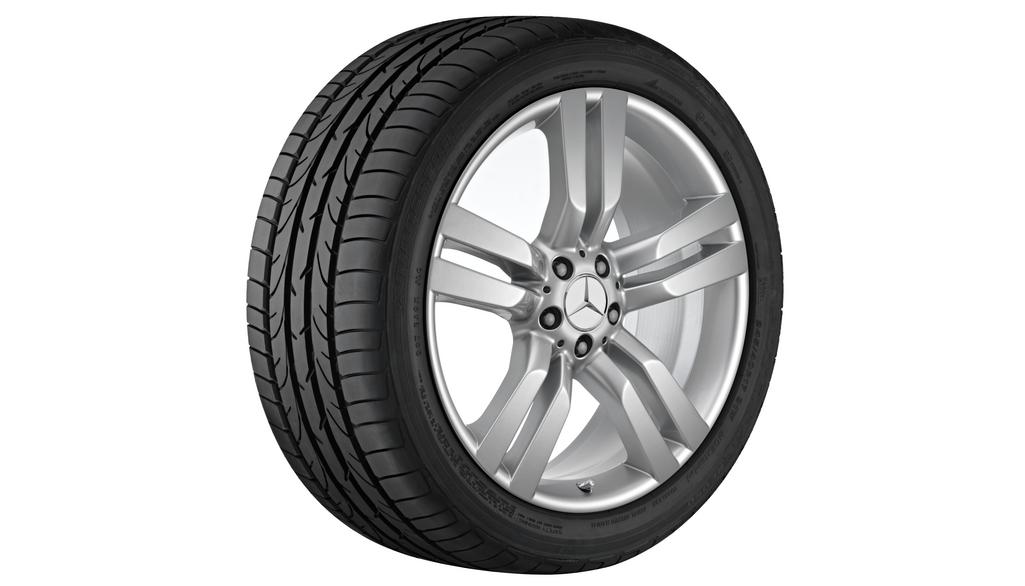 Cerchio a 5 doppie razze, 50,8 cm (20 pollici), GLK, 235/45 R20/, argento titanio, A20440124029765 Cerchio a 5 doppie razze, 50,8 cm (20 pollici), GLK, 235/45 R20/, argento titanio, A20440124029765