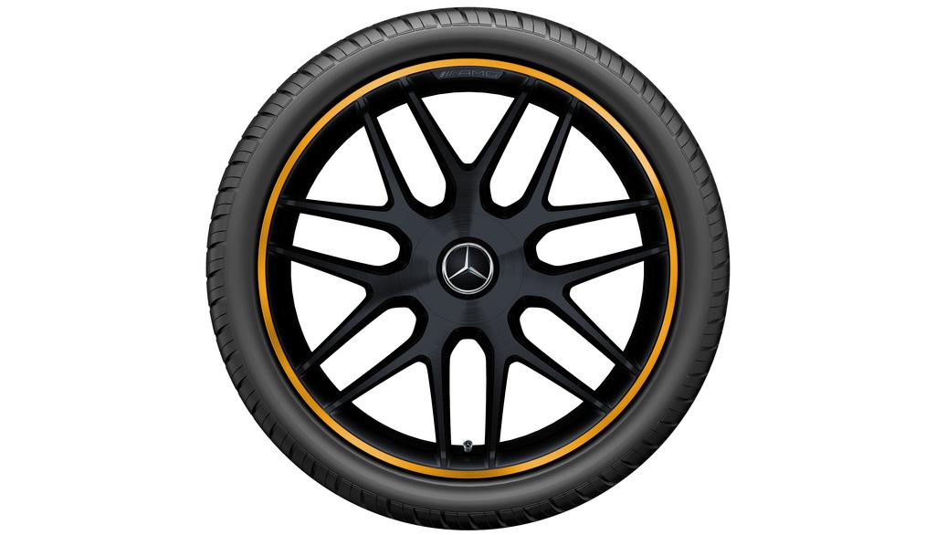 AMG-gesmede velg in kruisspaakdesign, 53,3 cm (21 inch), velgrand geel gelakt, GLC, 265/40 R21/, matzwart, A25340140009Y43 AMG-gesmede velg in kruisspaakdesign, 53,3 cm (21 inch), velgrand geel gelakt, GLC, 265/40 R21/, matzwart, A25340140009Y43
