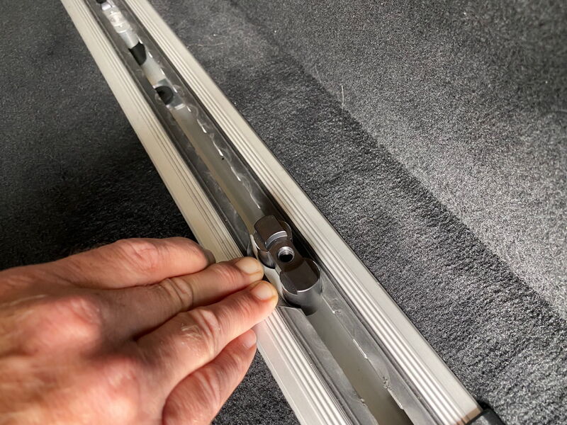 Fitting M8 für Sitzschienen Vito/V-Klasse 447