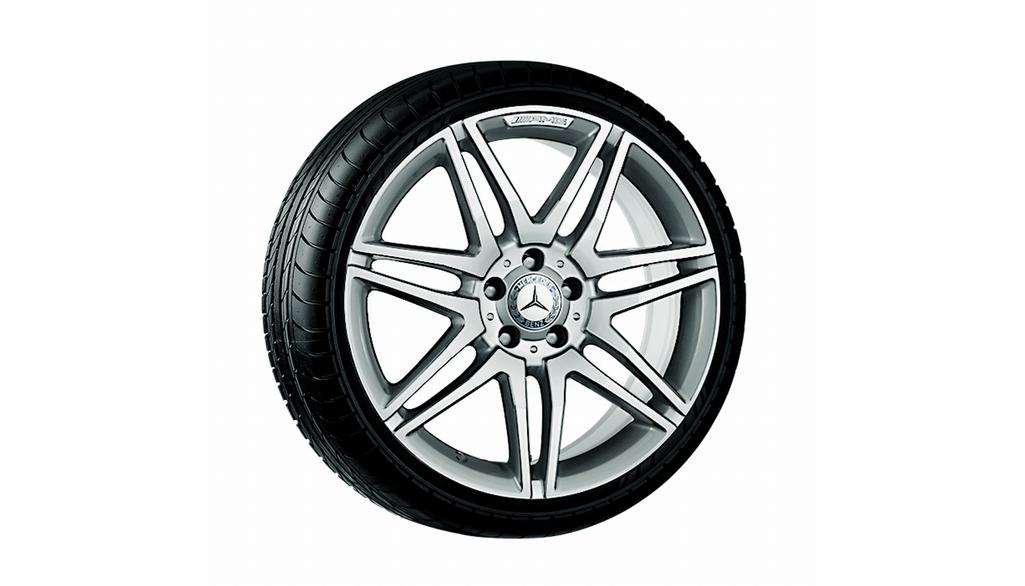 Cerchio AMG a 7 doppie razze, 48,3 cm (19 pollici), lucido, Classe E, 235/35 R19/, argento titanio, A21240119007X25