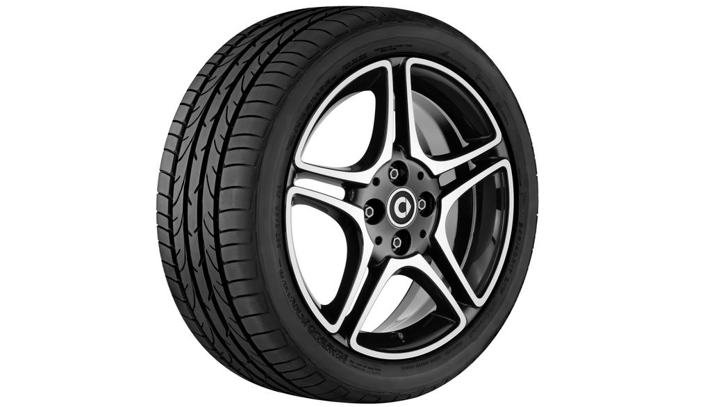 5-twin-spoke wheel, 40.6 cm (16-inch), high-sheen, smart, 205/45 R16/, black, A4534013300 5-twin-spoke wheel, 40.6 cm (16-inch), high-sheen, smart, 205/45 R16/, black, A4534013300