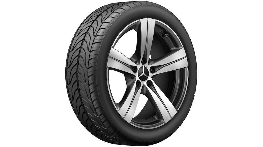 5-Speichen-Rad Schwarz Glanzgedreht, Bridgestone, TURANZA T005 MOE, 18", Sommer, Q4406419102500J2023 5-Speichen-Rad Schwarz Glanzgedreht, Bridgestone, TURANZA T005 MOE, 18", Sommer, Q4406419102500J2023