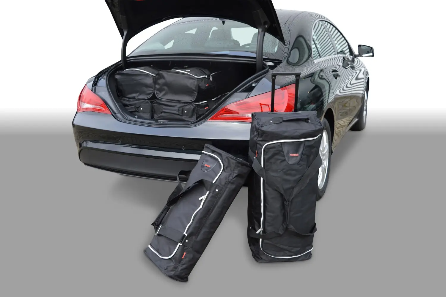 Travel bag set suitable for Mercedes-Benz CLA (C117) 2013-2019 4-door coupé - black, CB-M21301S