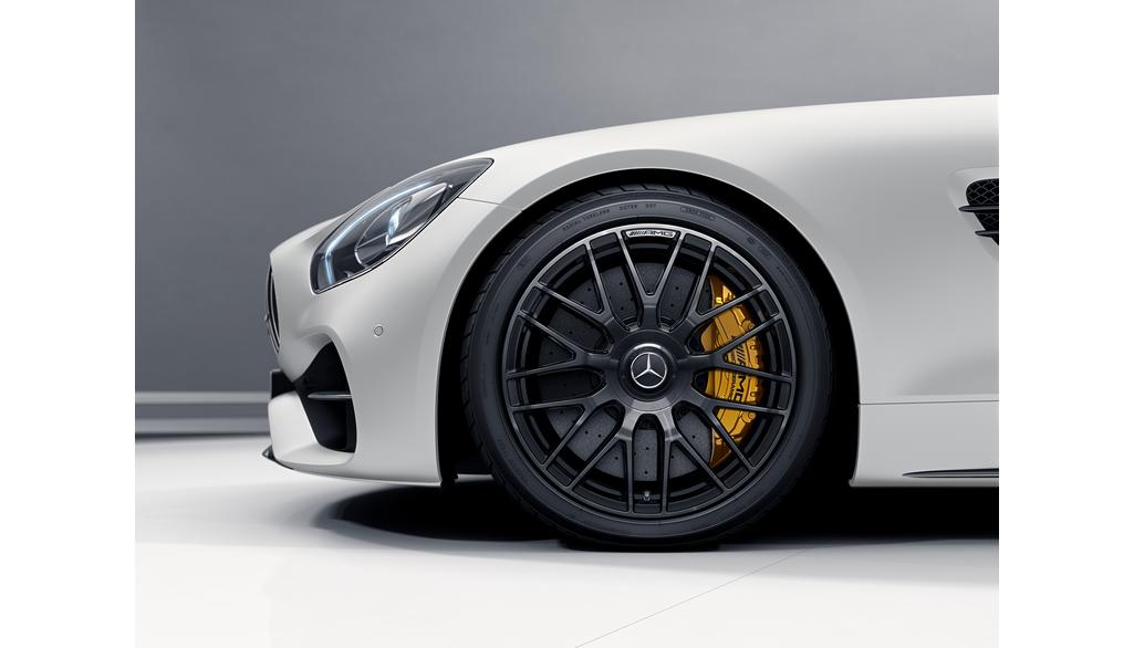 AMG Schmiederad im Kreuzspeichen-Design, 48,3 cm (19 Zoll), glanzgedreht, AMG GT, 265/35 R19/, schwarz, A19040107009A78