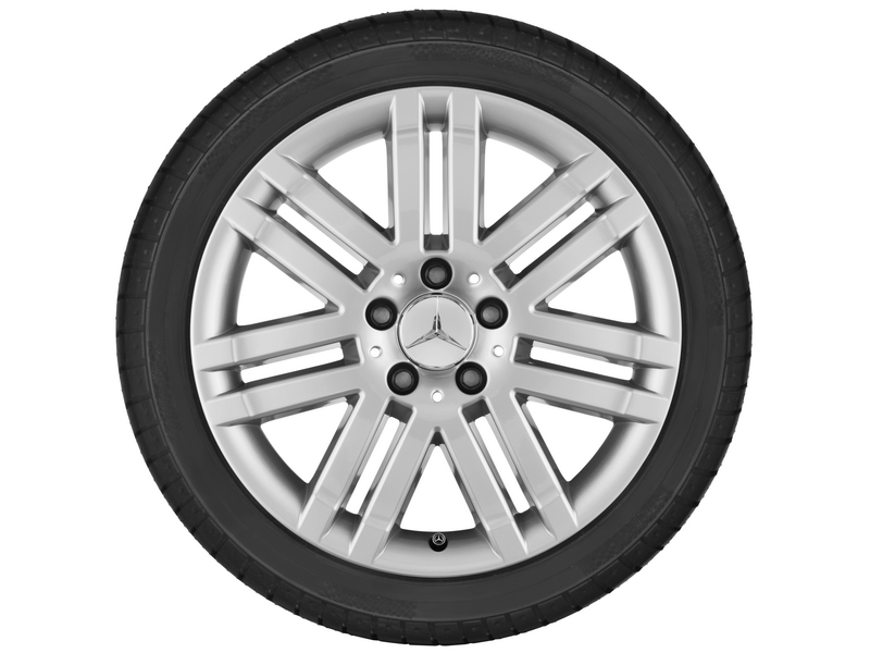 7-twin-spoke wheel, 43.2 cm (17-inch), C-Class, 225/45 R17/, titanium silver, A20440105029765