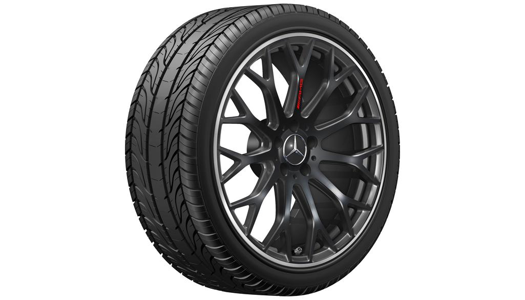 Cerchio forgiato AMG con design a razze incrociate, 50,8 cm (20 pollici), flangia del cerchio ad alta lucentezza, Classe C, 275/35 R20/, nero opaco, A20640132007X71 Cerchio forgiato AMG con design a razze incrociate, 50,8 cm (20 pollici), flangia del cerchio ad alta lucentezza, Classe C, 275/35 R20/, nero opaco, A20640132007X71