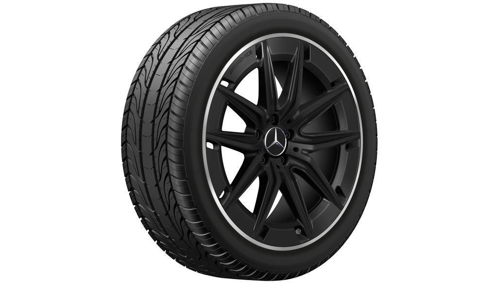 AMG 5-Doppelspeichen-Rad, 50,8 cm (20 Zoll), Felgenhorn glanzgedreht, GLB/ GLA, 255/40 R20/, schwarz matt, A24740146007X71 AMG 5-Doppelspeichen-Rad, 50,8 cm (20 Zoll), Felgenhorn glanzgedreht, GLB/ GLA, 255/40 R20/, schwarz matt, A24740146007X71