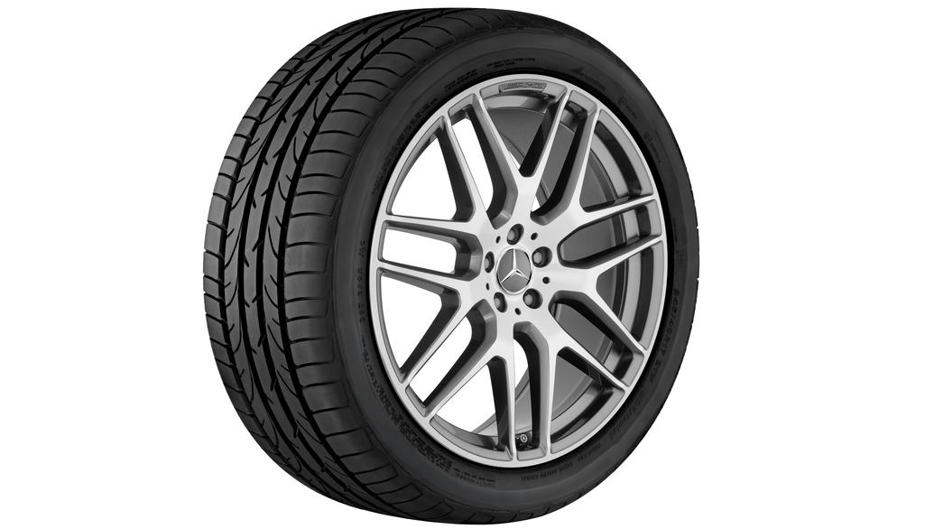 Cerchio in lega leggera AMG, design a razze incrociate, 55,9 cm (22 pollici), lucido, GLE, 325/35 R22/, grigio titanio, A29240125007X21 Cerchio in lega leggera AMG, design a razze incrociate, 55,9 cm (22 pollici), lucido, GLE, 325/35 R22/, grigio titanio, A29240125007X21