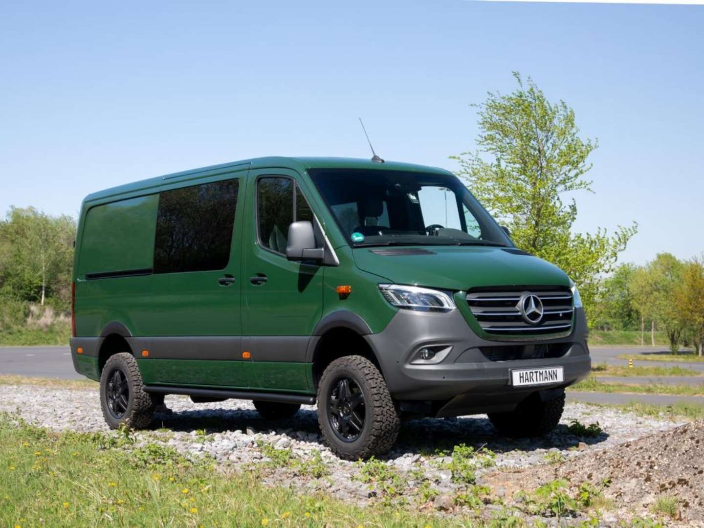 Seitenschwellerrohre für Sprinter 907, Edelstahl Poliert / Edelstahl Mattschwarz Pulverbeschichtet, VS-'9068850531