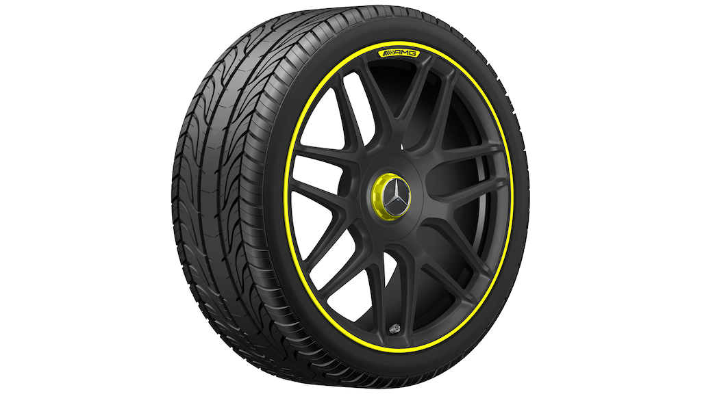 Cerchio forgiato AMG a razze incrociate, 48,3 cm (19 pollici), Classe A, 245/35 R19/, nero opaco, giallo segnale, A17740155009Y43 Cerchio forgiato AMG a razze incrociate, 48,3 cm (19 pollici), Classe A, 245/35 R19/, nero opaco, giallo segnale, A17740155009Y43