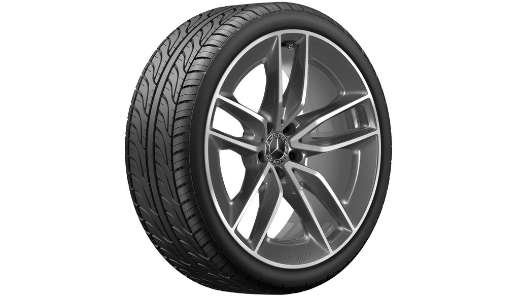 Cerchio AMG a 5 doppie razze, 50,8 cm (20 pollici), lucido, CLS, 245/35 R20/, tremolit-metallico, A25740131007X44 Cerchio AMG a 5 doppie razze, 50,8 cm (20 pollici), lucido, CLS, 245/35 R20/, tremolit-metallico, A25740131007X44