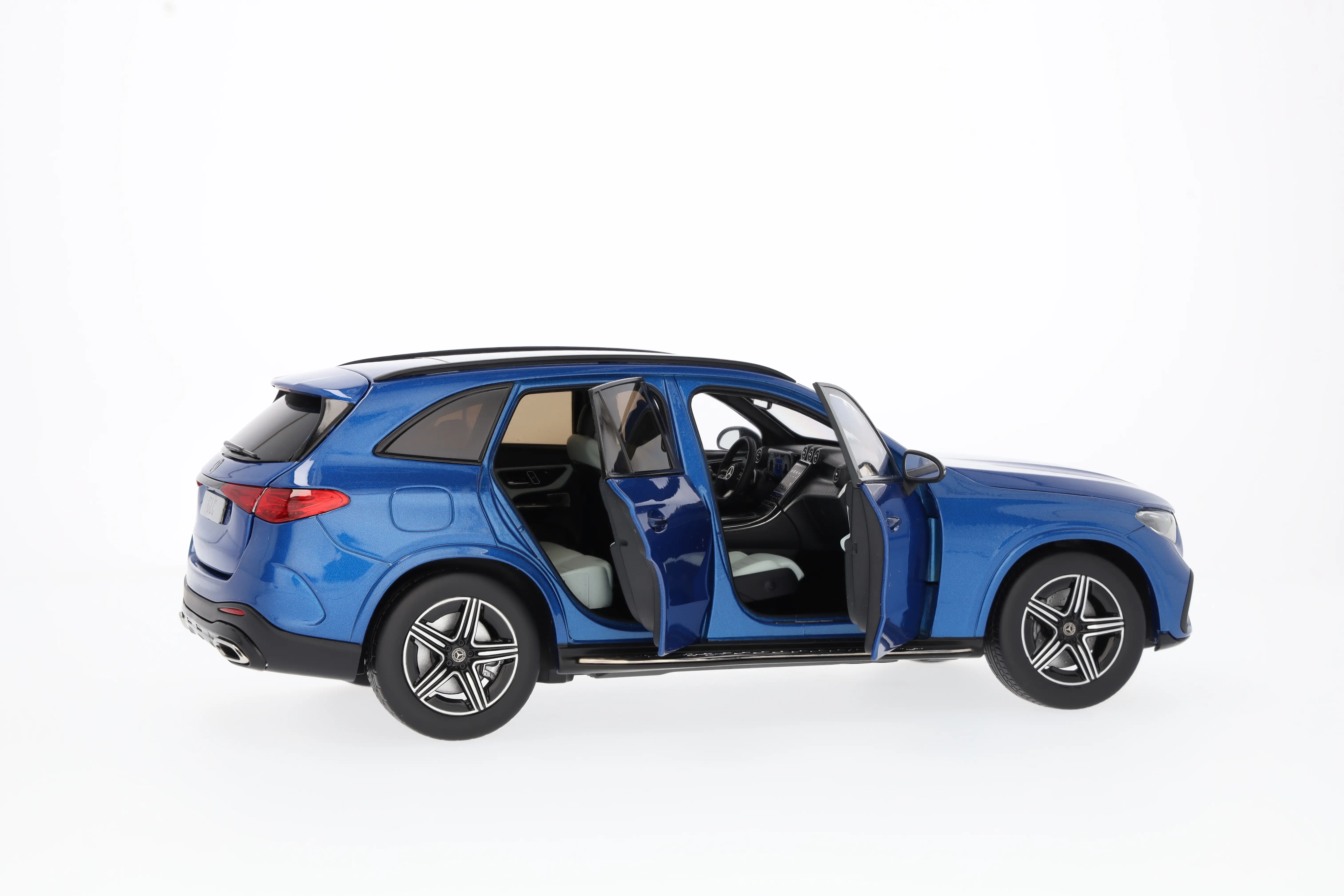 GLC, AMG Line, X254, spektralblau, B66960647