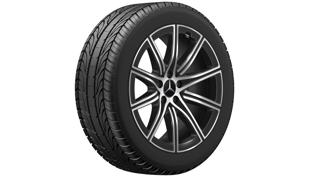 10-Speichen-Rad Schwarz Glanzgedreht, Pirelli, P Zero MO-S, 285/40 R19 107Y XL, Sommer, Q4402417103400J2021