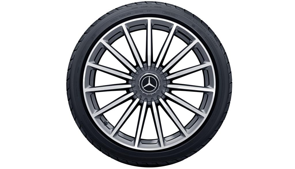 Cerchio multirazze AMG, 50,8 cm (20 pollici), lucido, AMG GT, 295/35 R20/, grigio titanio, A29040107007X21 Cerchio multirazze AMG, 50,8 cm (20 pollici), lucido, AMG GT, 295/35 R20/, grigio titanio, A29040107007X21