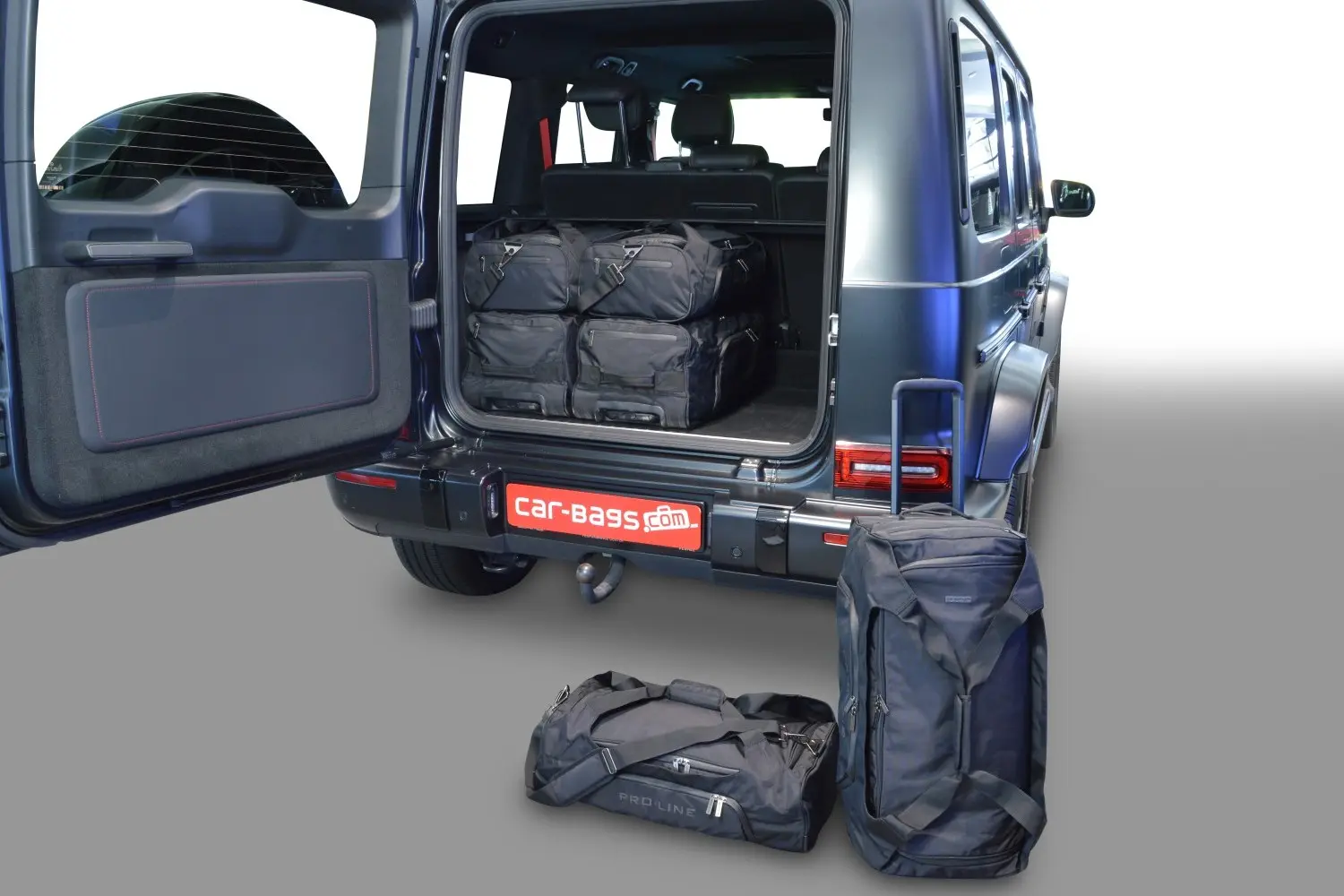Set di borse da viaggio per Mercedes-Benz Classe G (W463A, W465) 2018-oggi Pro.Line - Nero, CB-M24401SP Set di borse da viaggio per Mercedes-Benz Classe G (W463A, W465) 2018-oggi Pro.Line - Nero, CB-M24401SP