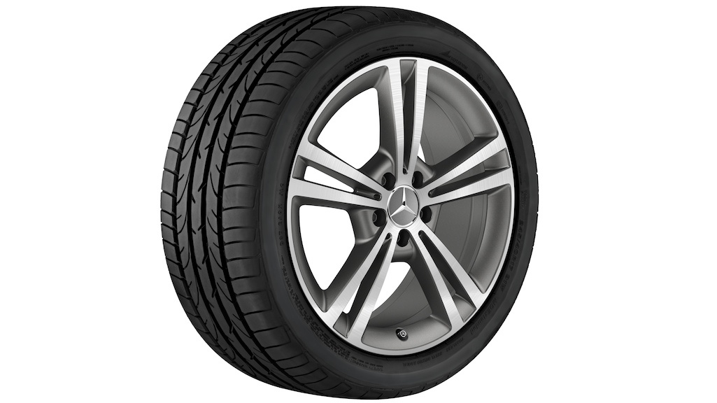 5-twin-spoke wheel, gray Himalaya matt, Pirelli, W SottoZero 3 MO, 225/40 R19 93H XL, winter, Q4401417134300J2022 5-twin-spoke wheel, gray Himalaya matt, Pirelli, W SottoZero 3 MO, 225/40 R19 93H XL, winter, Q4401417134300J2022