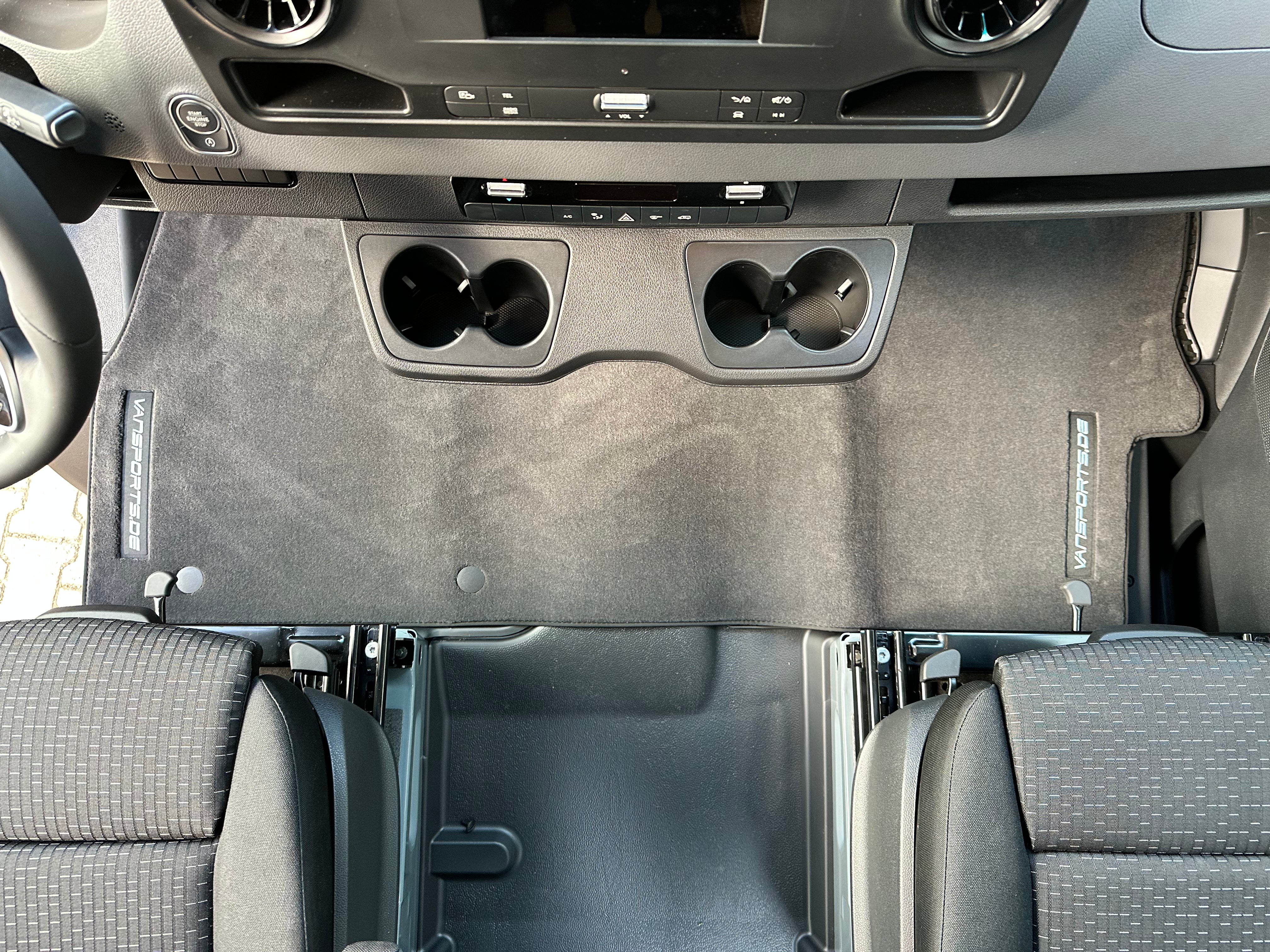 Vloermatenset voor Sprinter 907, VS-'90768101