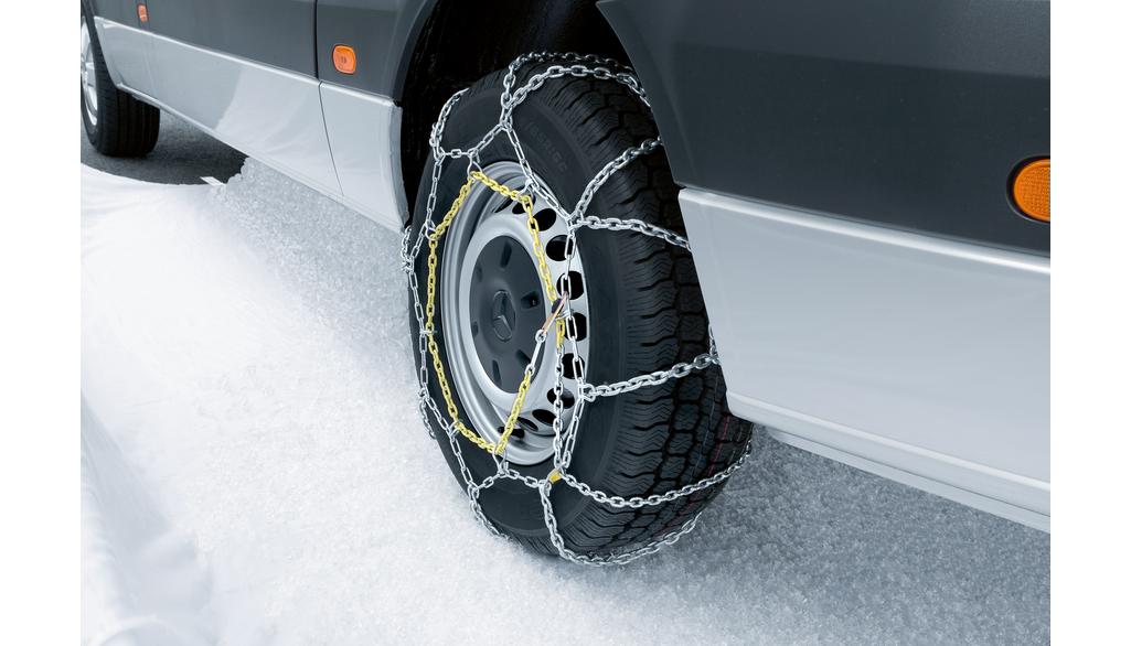 Snow and ice chain, without gripper bars, Sprinter/ V-Class/EQV/ Vito/eVito, 225/60 R16/, B67550049 Snow and ice chain, without gripper bars, Sprinter/ V-Class/EQV/ Vito/eVito, 225/60 R16/, B67550049